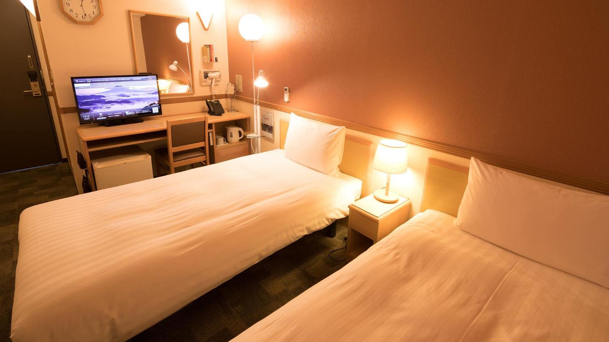 Toyoko Inn Shizuoka Fujieda eki Kita guchi Værelse billede